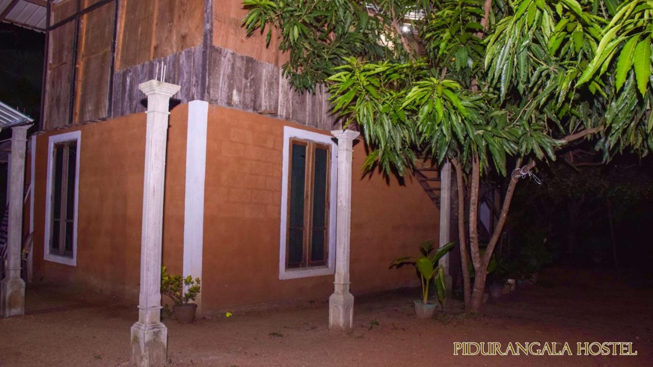 Pidurangala Hostel Sigirija Zewnętrze zdjęcie